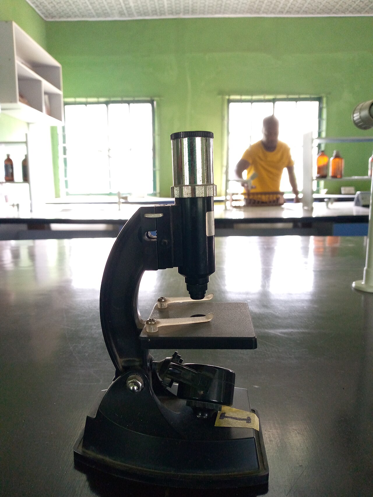 Microscope binoculaire 40x-1000x